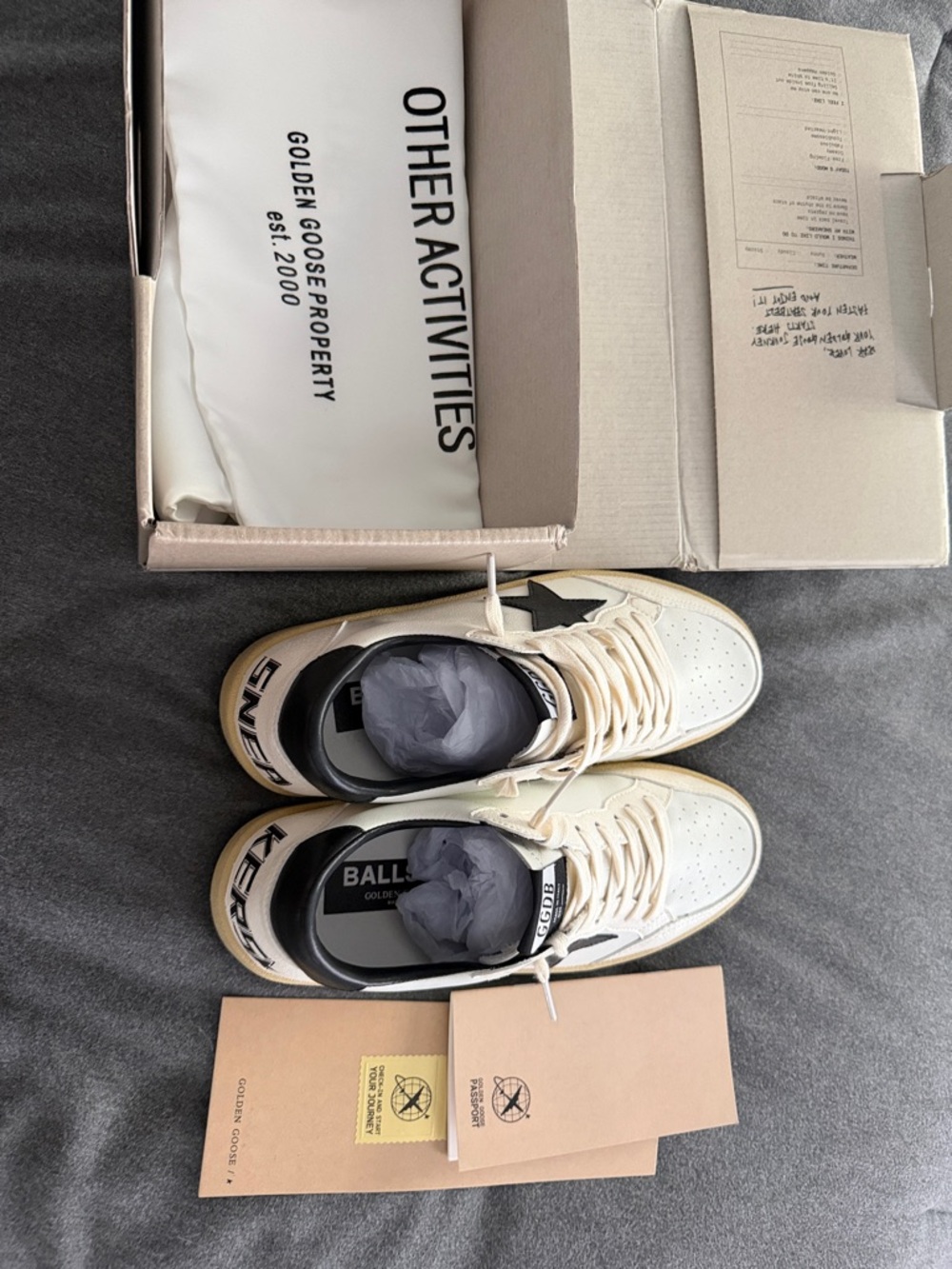 Golden Goose White Leather Sneakers with Black Star - Picture 2 of 9